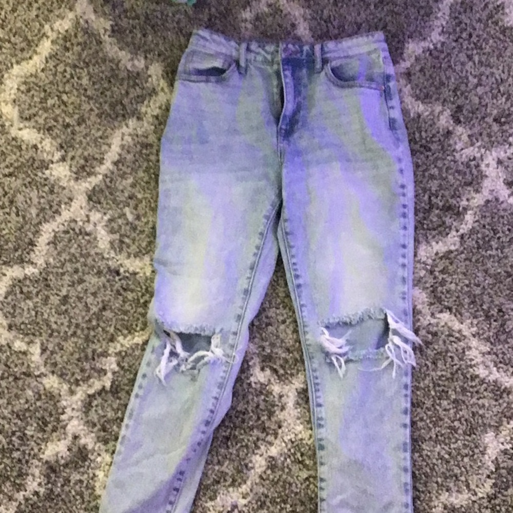 Ripped jeans